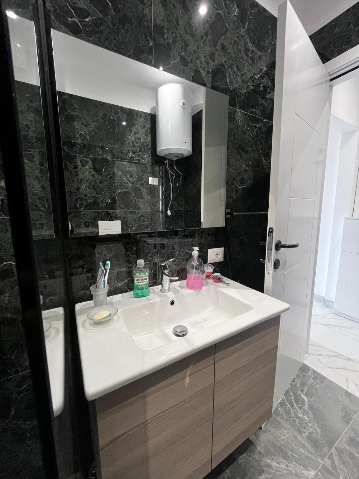 Iris Apartament Golem (Tirana)